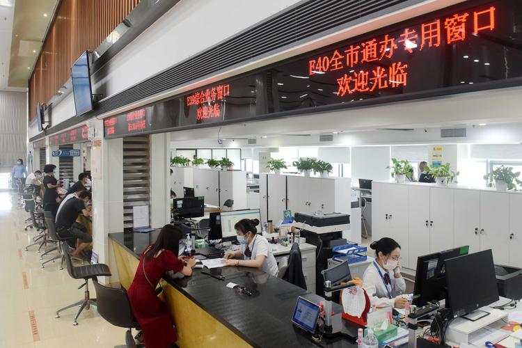 2025澳門正版資料免費和澳门每人发1万澳门元与澳门每人发一万