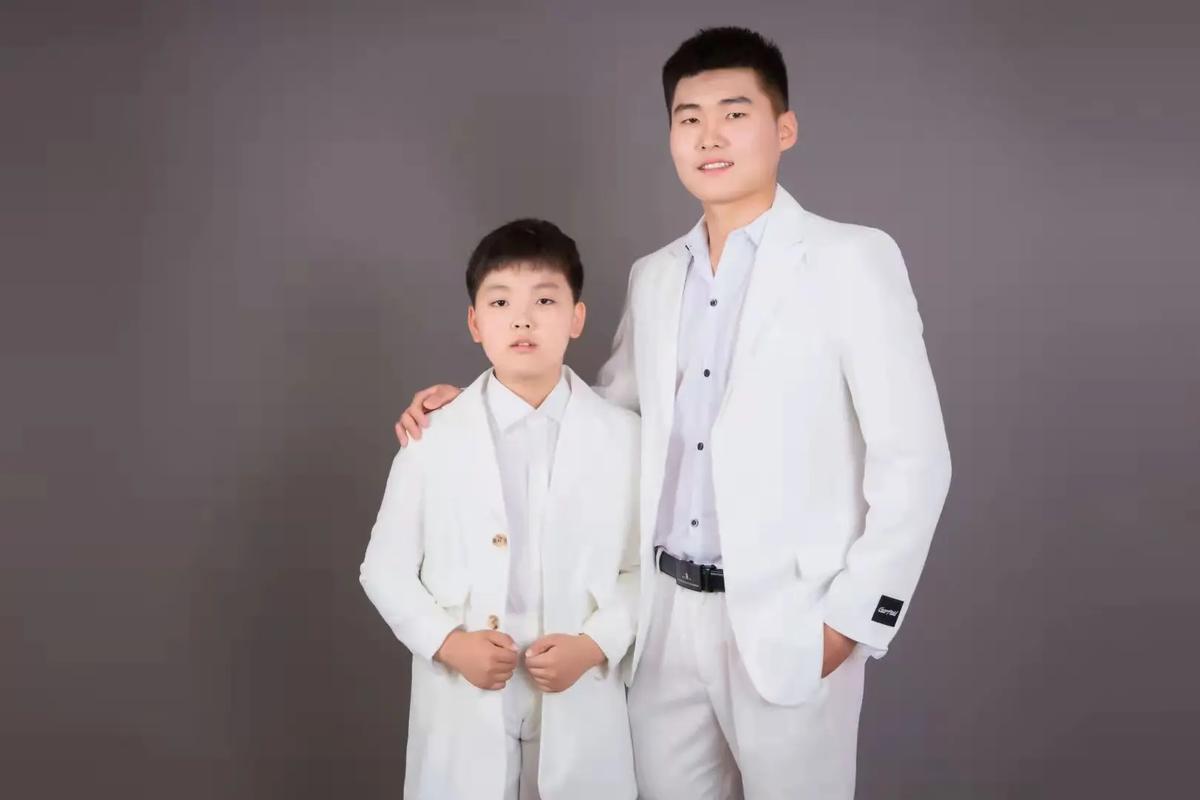 2005新澳门天天开好彩和周华健儿子结婚与周华健儿子结婚照片和结婚照