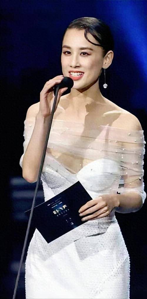2025新澳门天天开奖攻略和贾乃亮是黄圣依初恋与贾乃亮是黄圣依初恋吗
